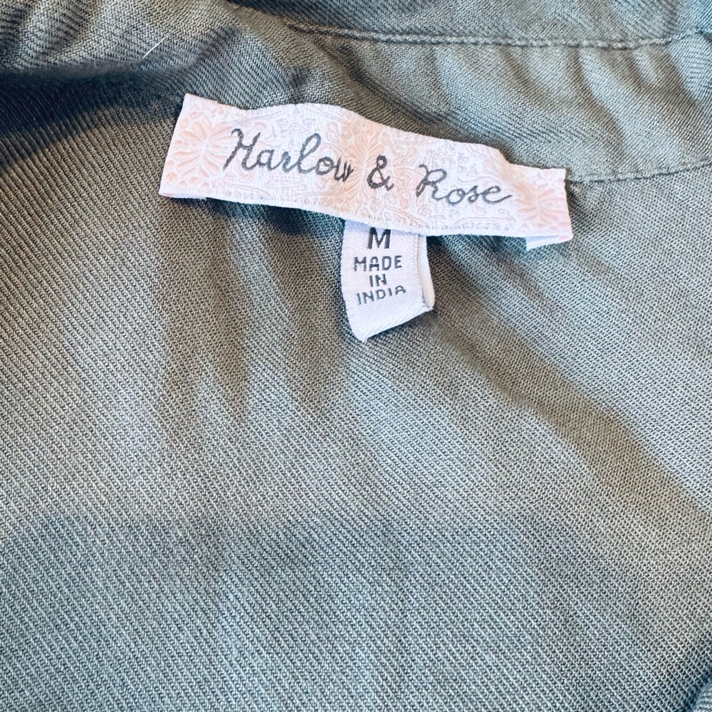 BOHO Patch Pocket Tie Waist Shirtdress Army green.Size M 100%Rayon.Used - Picture 9 of 9